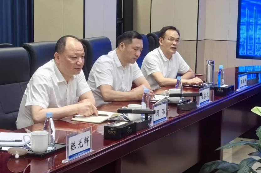 周鴻拜訪云南磷化集團(tuán)董事長(zhǎng)、總經(jīng)理李錫斌